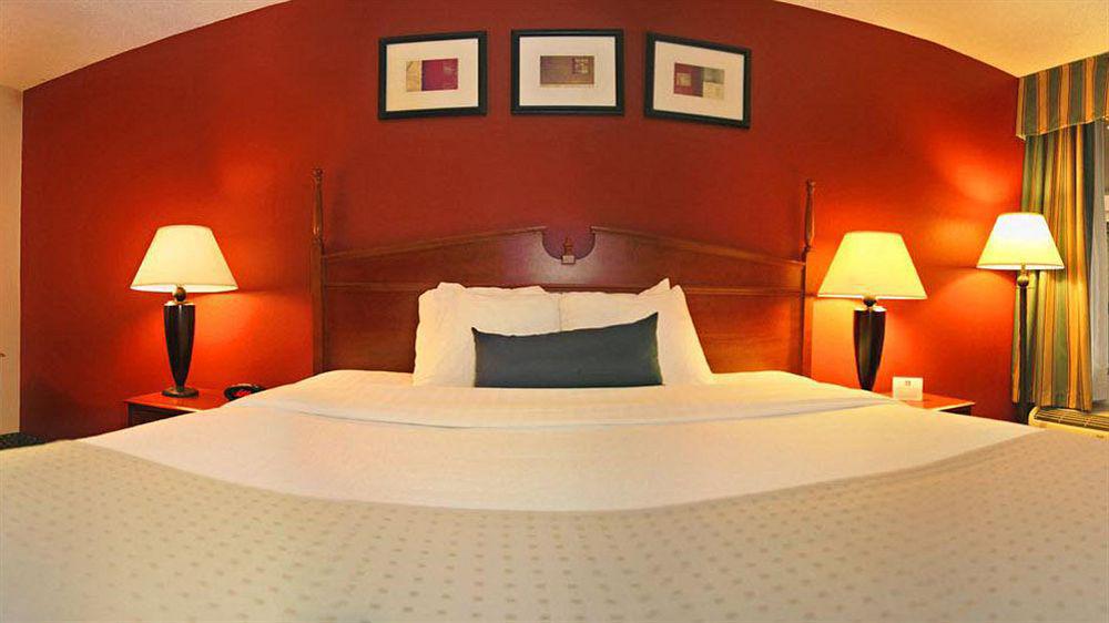 Holiday Inn Scranton East - Dunmore, An Ihg Hotel Dış mekan fotoğraf